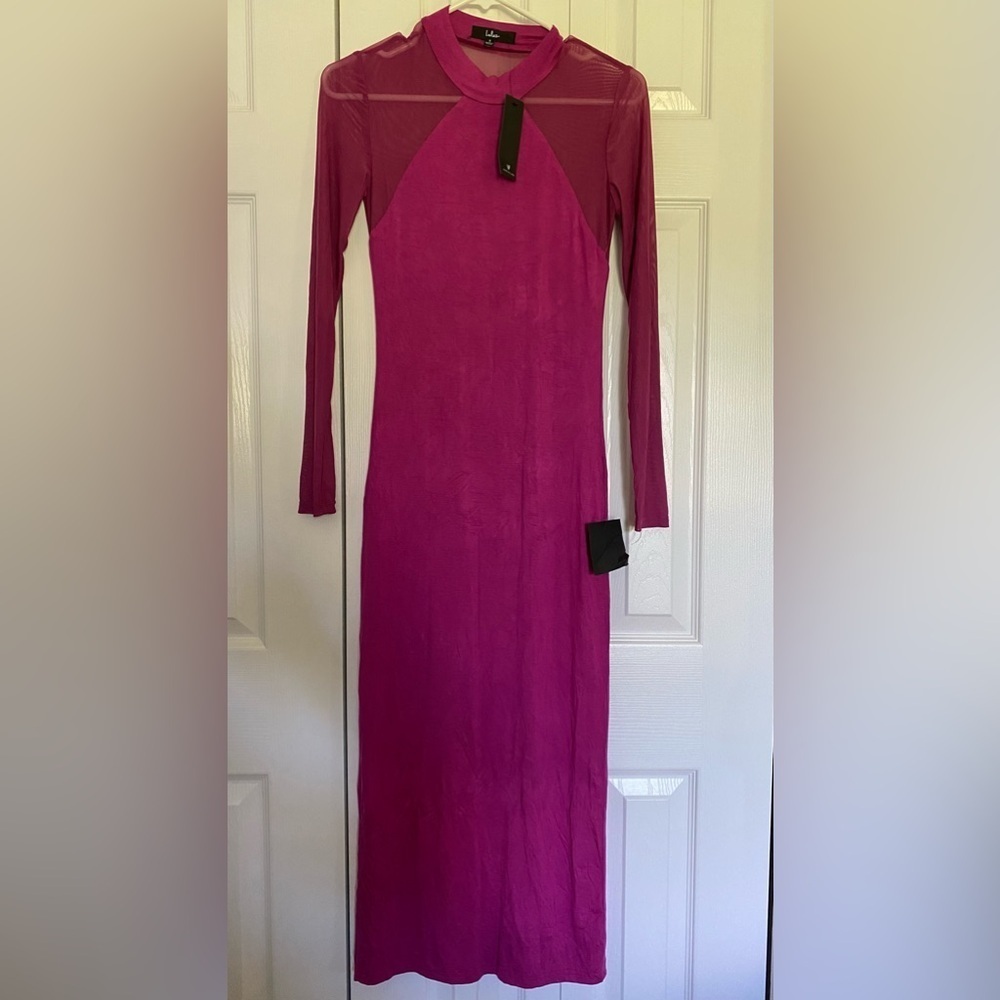 Lulus dress  NWT. SIZE SM